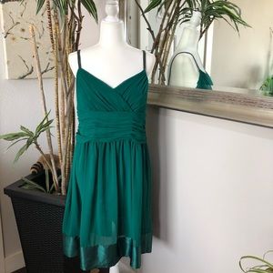 EVAN PICONE Emerald Green Special Occasion Dress